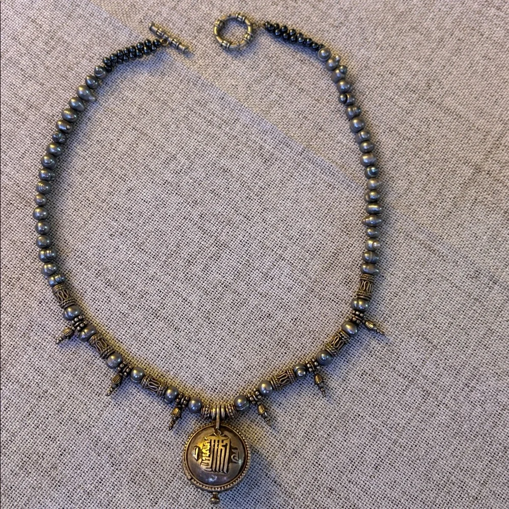 Artisan beaded necklace sun face charm - boho celestial box-style pendant - Picture 4 of 5